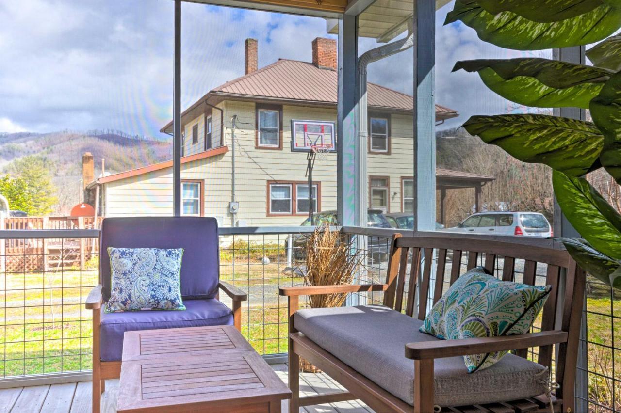 The Rock In Screened Porch! * Hot Springs